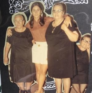 Meet your Posher, Laura